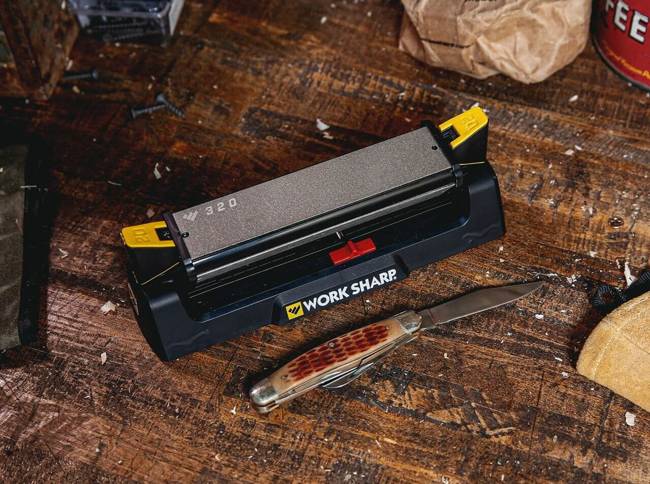 BENCHSTONE KNIFE SHARPENER - BLACK