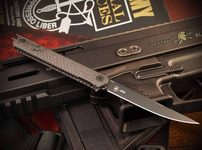 EDC KNIFE SPARTAN NEMEC FOLDER CF - SPARTAN BLADES