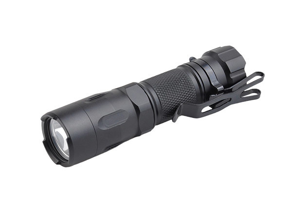 FAST 301 Compact-High-Output Flashlight