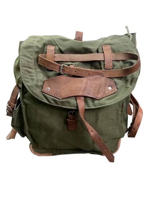 Military Rucksack- Cold War Romanian army (Canvas) - vintage rare - Like new 