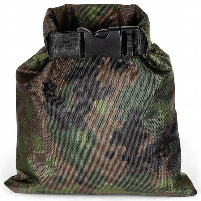 PACK SACK - DRYBAG - 1 L - M05 CAMO - MFH