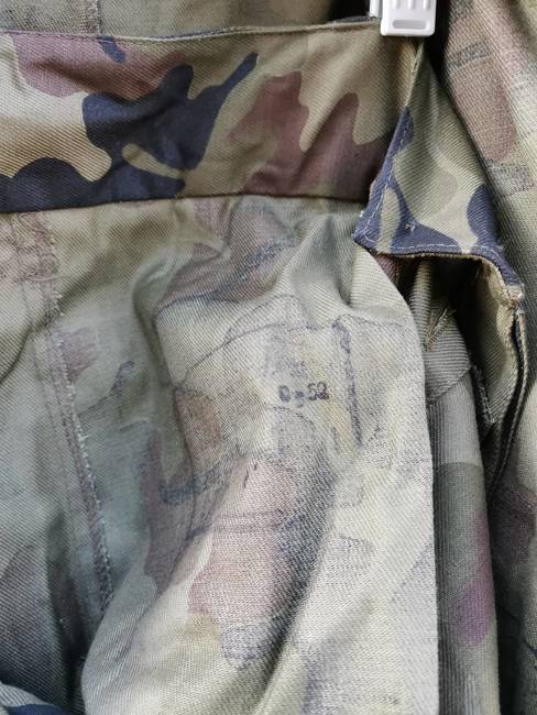 RARE UNIFORM SUIT - Romanian M90 “Mozaic” camo pattern - ROMANIAN ARMY - LIKE NEW