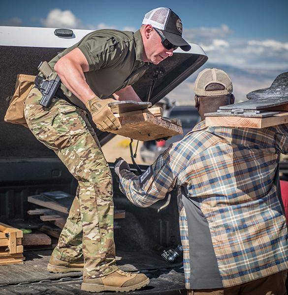 TACTICAL PANTS - UTP® FLEX - Helikon-Tex® - OLIVE GREEN