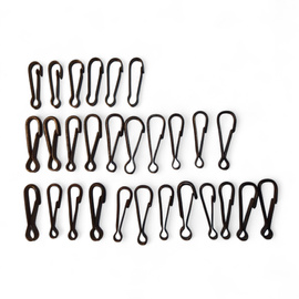 Egyszerű Fém Karabiner - Katonai Felesleg - Véletlenszerű Méret - Fekete - Használt