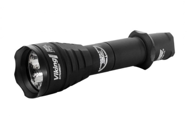 FLASHLIGHT XHP50 - ARMYTEK VIKING