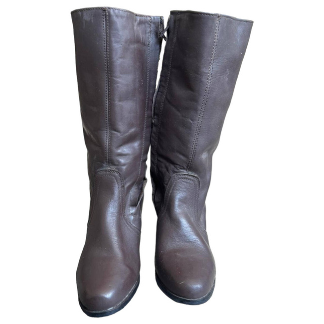 WOMEN'S LEATHER BOOTS WITH ZIPPER AND POINTED HEEL - BROWN - ROMANIAN ARMY MILITARY SURPLUS - IN GOOD CONDITION