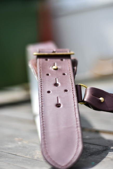 Brown leather belt - Romanian Army Surplus