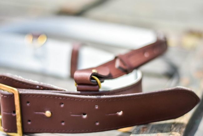 Brown leather belt - Romanian Army Surplus