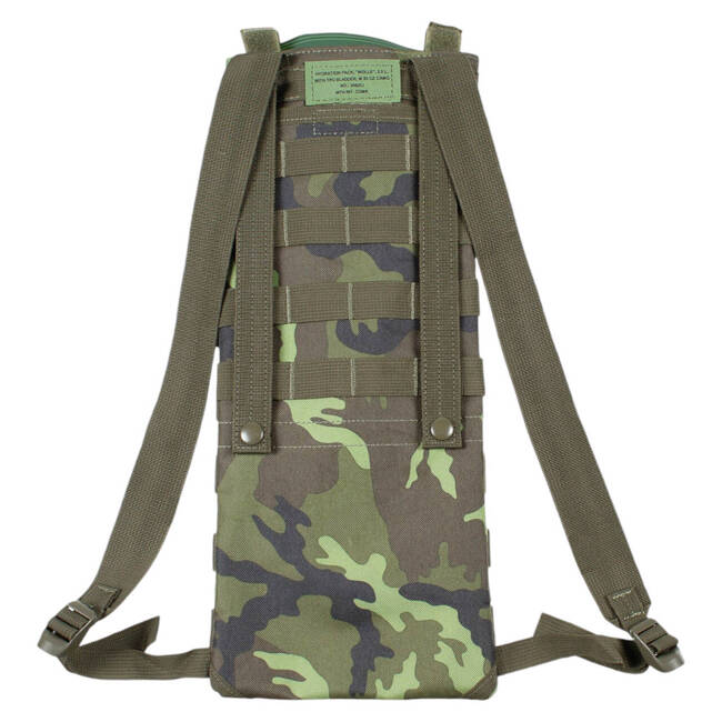 HIDRATÁLÓ HÁTIZSÁK SZETT HÓLYAGGAL ÉS CSERÉLHETŐ SZELEPPEL - MOLLE SYSTEM - CZ M95 CAMO - 2,5 L - MFH  