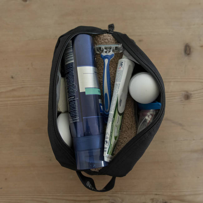 HIGIÉNIAI TÁSKA - "RAW TRAVEL KIT" - Pentagon® - FEKETE