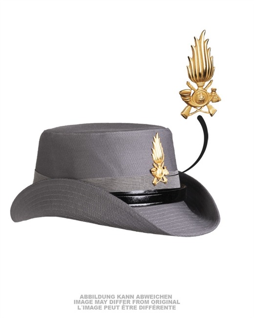 ITALIAN CACLIES HAT CUSTOMS WITH INSIGNIA LIKE NEW