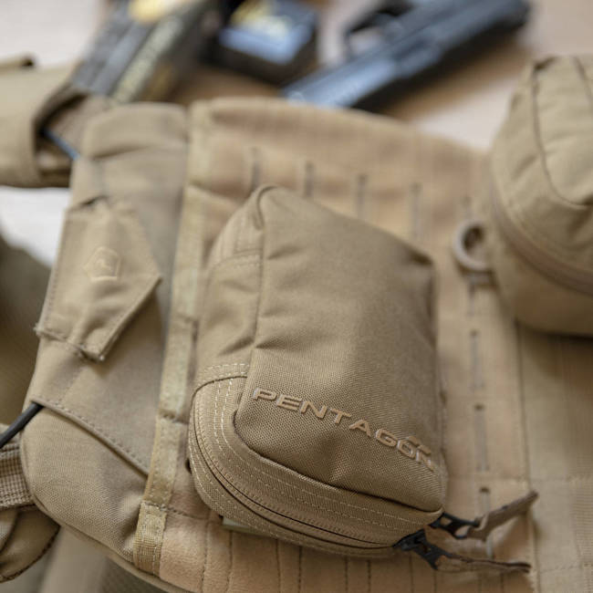 "MOLLE" RENDSZERŰ TÁSKA - "KYVOS" - Pentagon® - OLÍVA