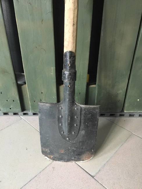 Shovel - Romanian Army Surplus